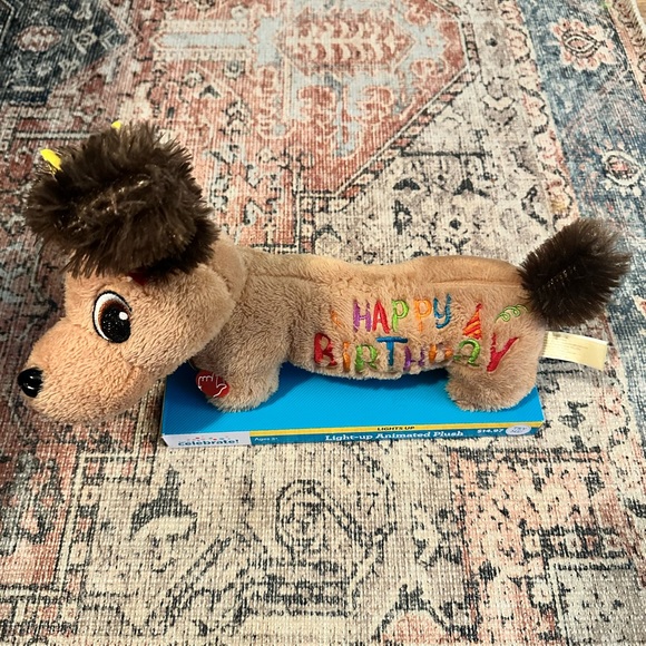 🆕 Way to Celebrate 13.5in Plush Animated Singing Puppy - Picture 4 of 5